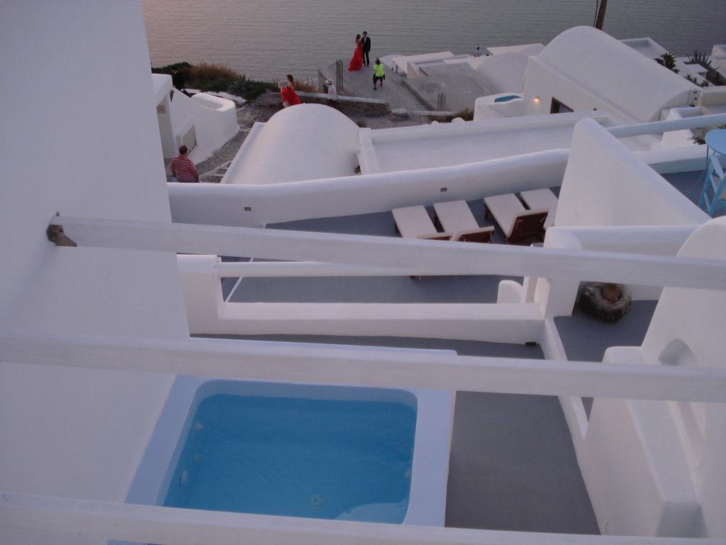 Abyssanto Suites And Spa Imerovigli  Room photo